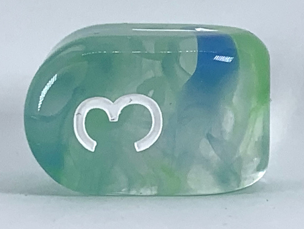 Dice - This modern d4 in Djinnis Wish is optimized for best visibility with numbers on top. The Arch'd4 is easy to pick up and roll too!.